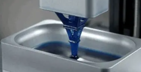 3D打印液态对比：光敏与普通液态材料谁更好用