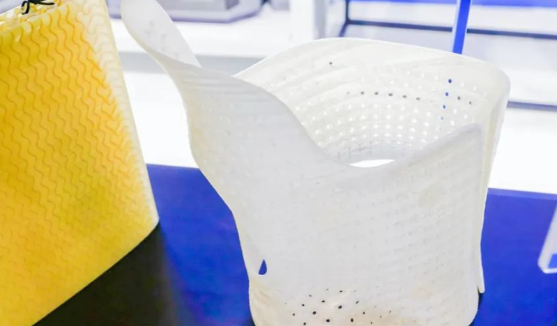 ScreenShot_2025-12-04_162223_258