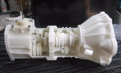 工业模型打印3D后处理难吗？专业抛光+喷漆处理，打造无缝外观！