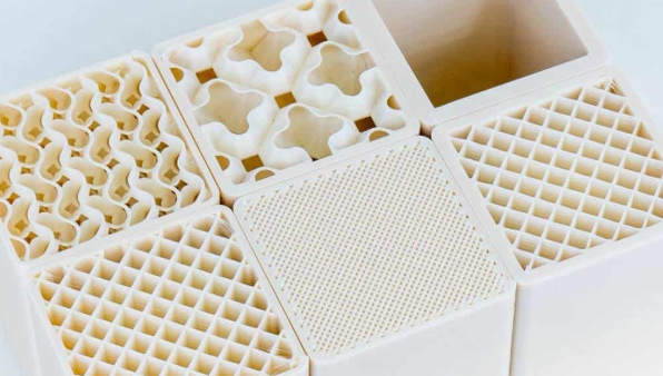 3D打印填充滴胶技术怎样让成品牢固不开裂？