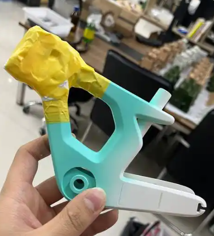为什么3D打印模型后期打磨后反而发白雾面？